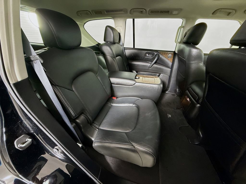 Used 2015 INFINITI QX80 2WD w/ Driver's Assistance Package image 29