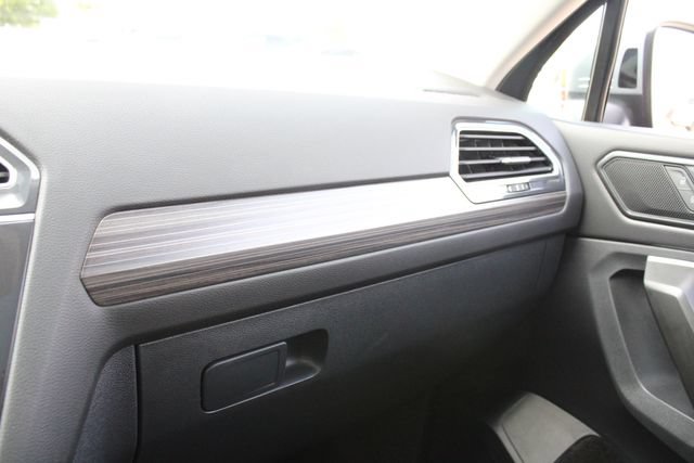 Used 2024 Volkswagen Tiguan Wolfsburg Edition w/ Panoramic Sunroof Package AWD/4WD image 20