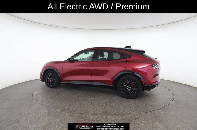 Used 2025 Ford Mustang Mach-E Premium w/ Sport Appearance Package AWD/4WD image 9