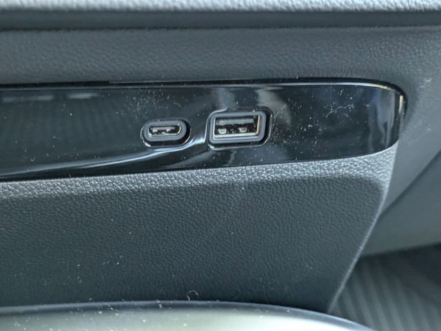 New 2026 Buick Enclave Sport Touring w/ Power Package FWD image 27