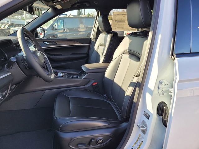 New 2026 Jeep Grand Cherokee Limited image 6