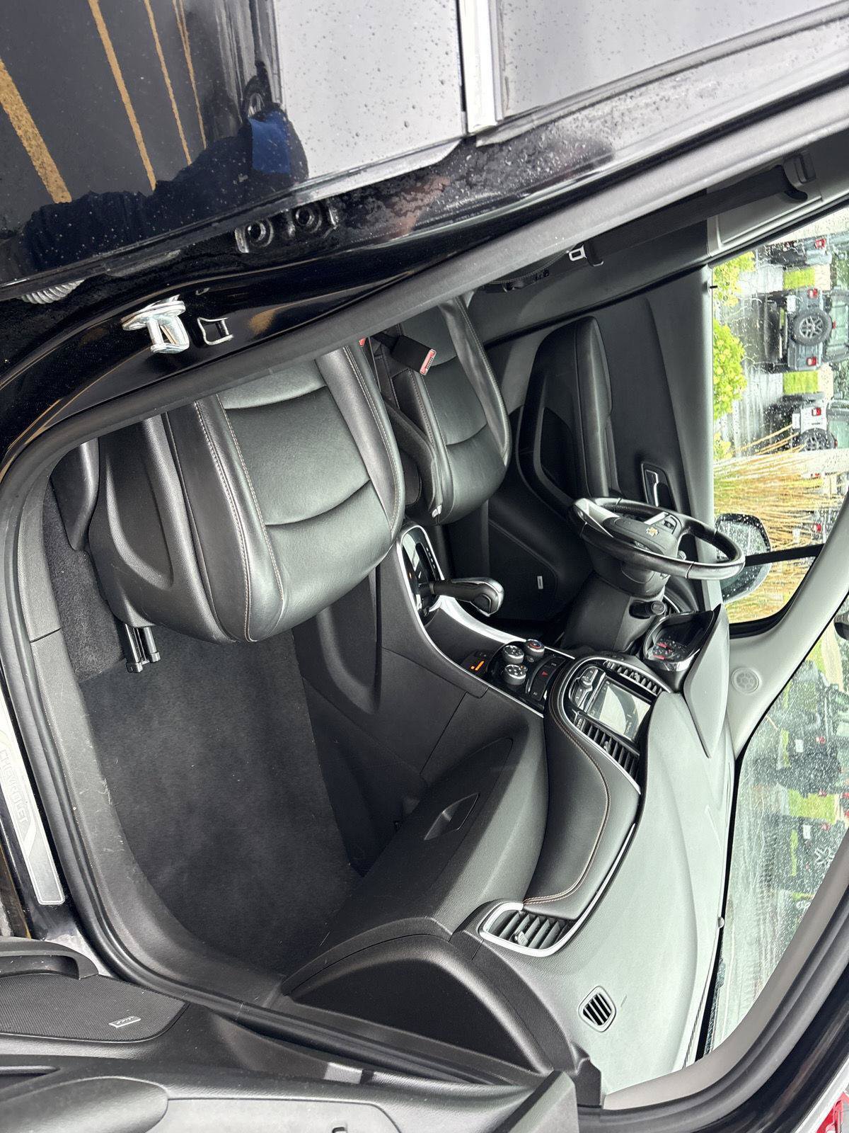 Used 2019 Chevrolet Trax Premier w/ LPO, Cargo Package FWD image 13