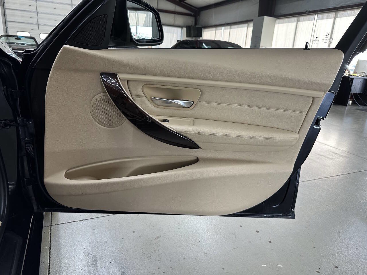 Used 2015 BMW 328d xDrive Wagon image 16