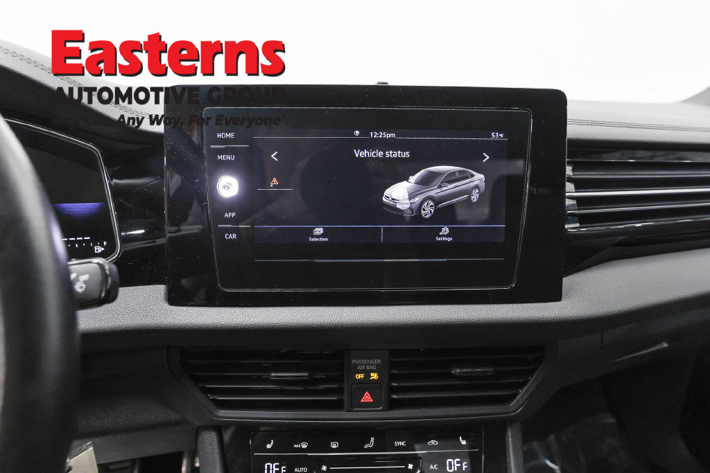 Used 2025 Volkswagen Jetta Sport FWD image 13