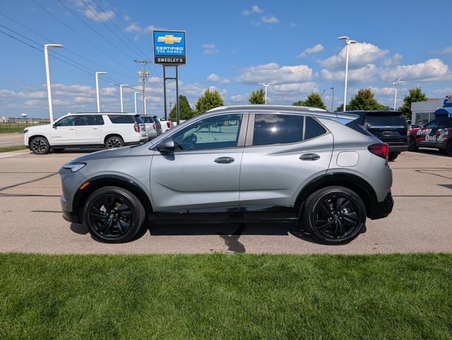 Used 2024 Buick Encore GX Sport Touring FWD image 9