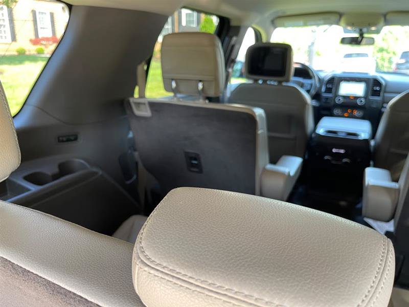 Used 2018 Ford Expedition Max Limited AWD/4WD image 35
