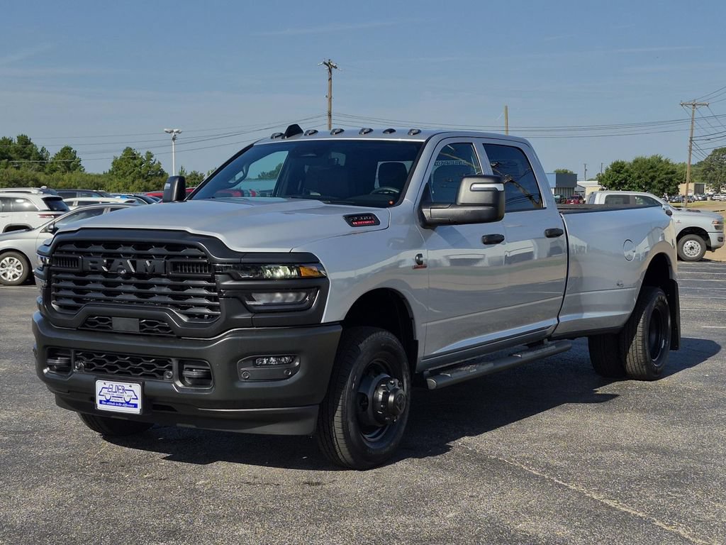 New 2027 RAM 3500 Tradesman AWD/4WD image 3