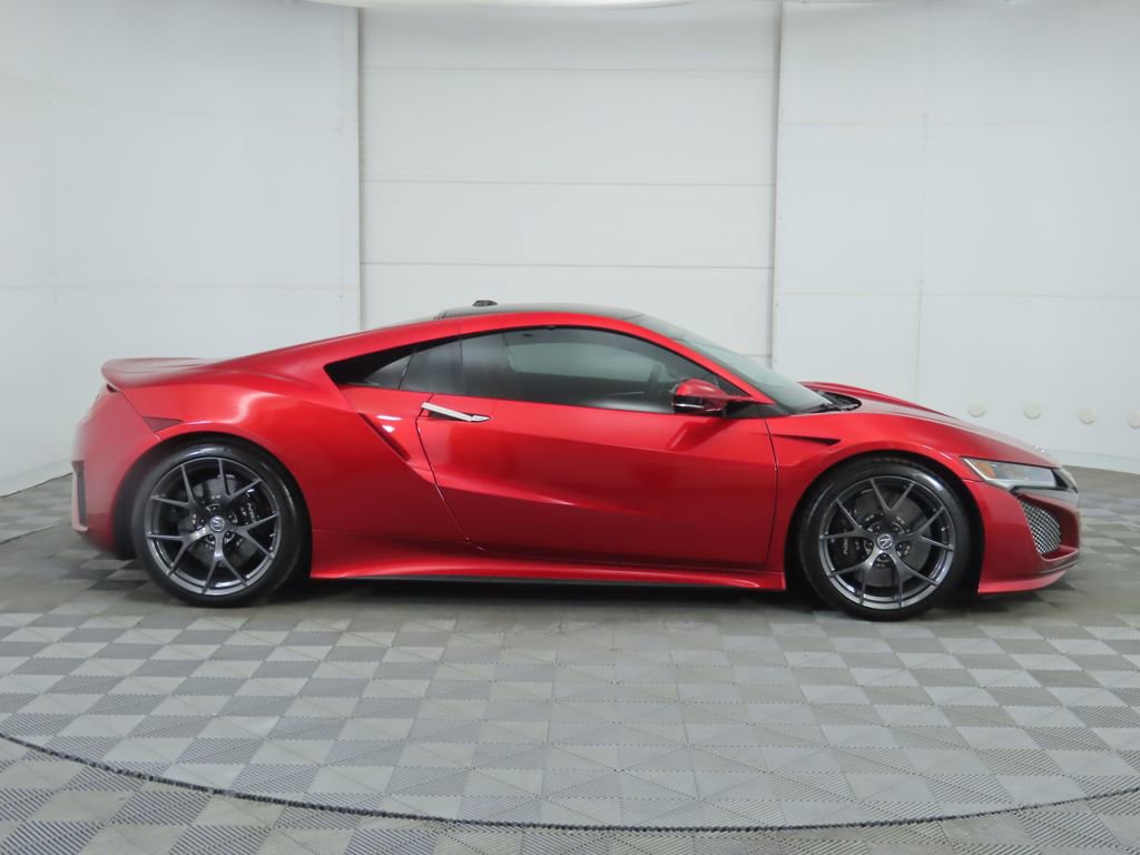 Used 2017 Acura NSX image 4