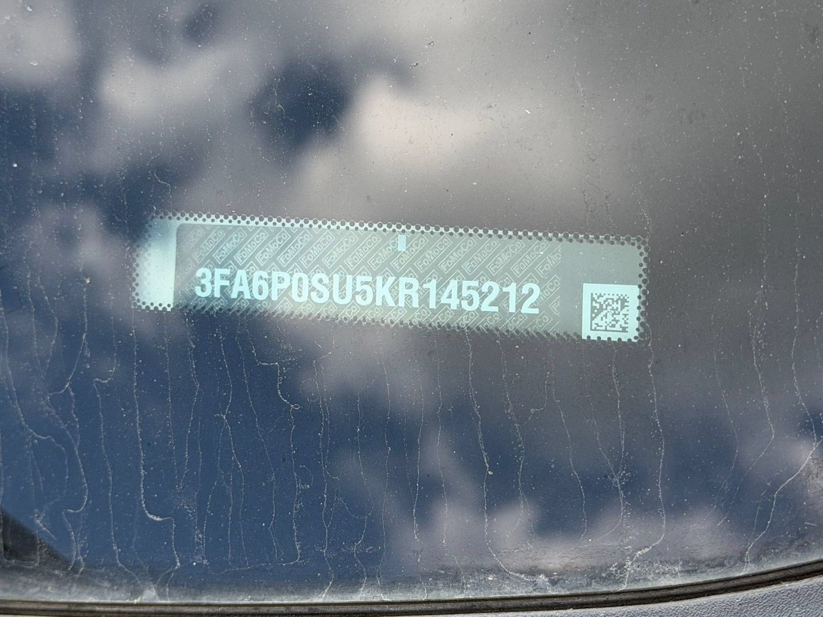 Used 2019 Ford Fusion Energi Titanium FWD image 10