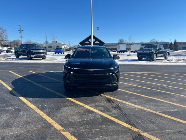 New 2026 Chevrolet Equinox EV LT w/ LPO, All-Weather Mat Package image 8