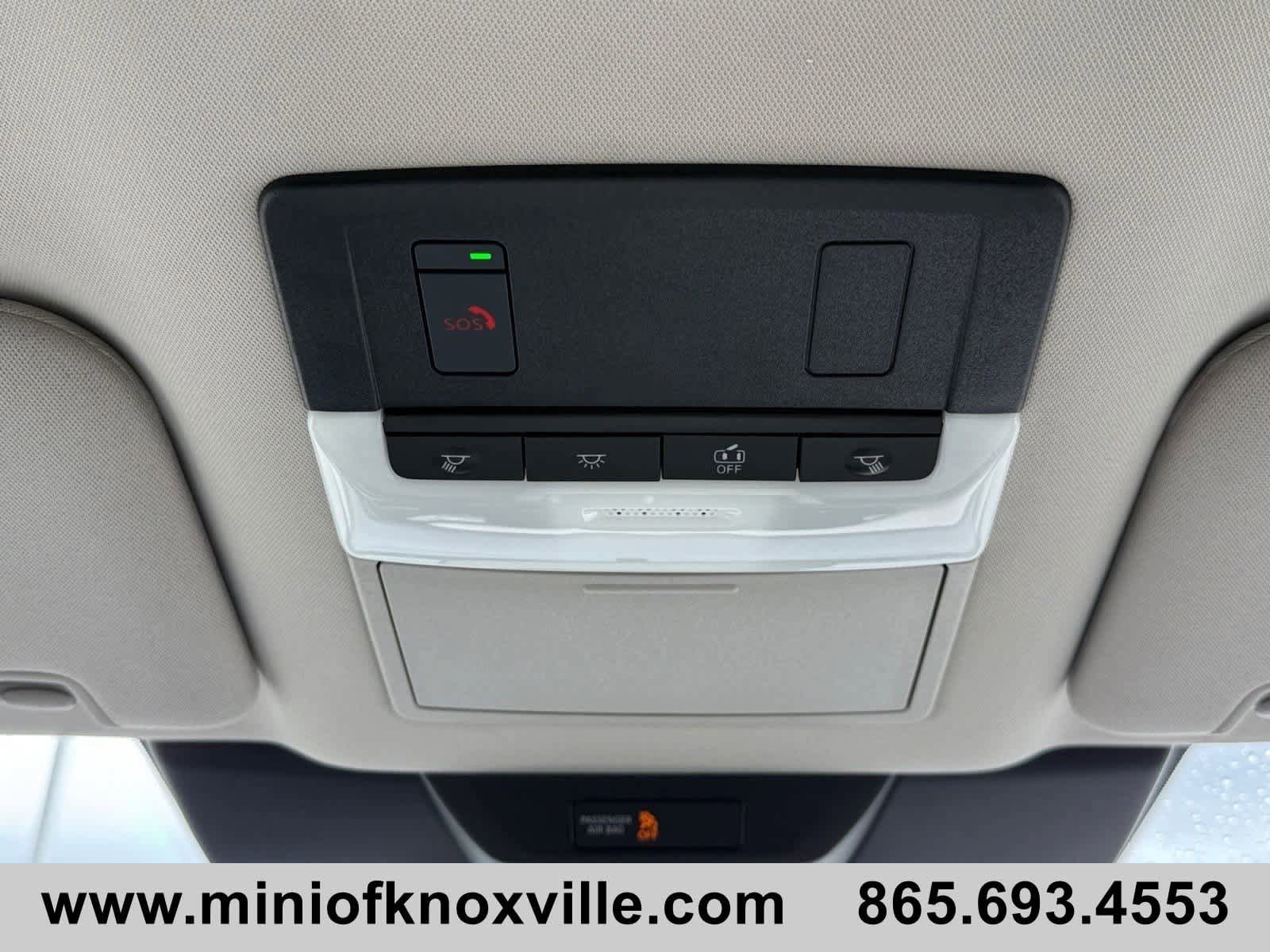 Used 2024 Nissan Pathfinder SV FWD image 26