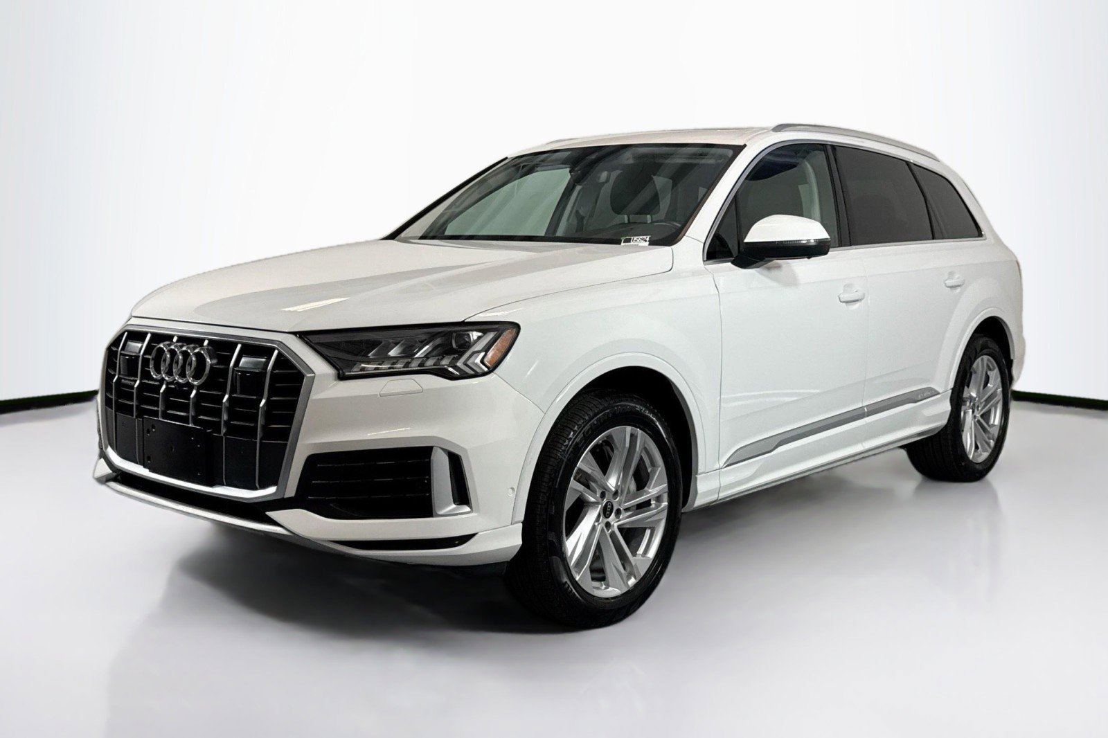 Used 2024 Audi Q7 3.0T Premium Plus