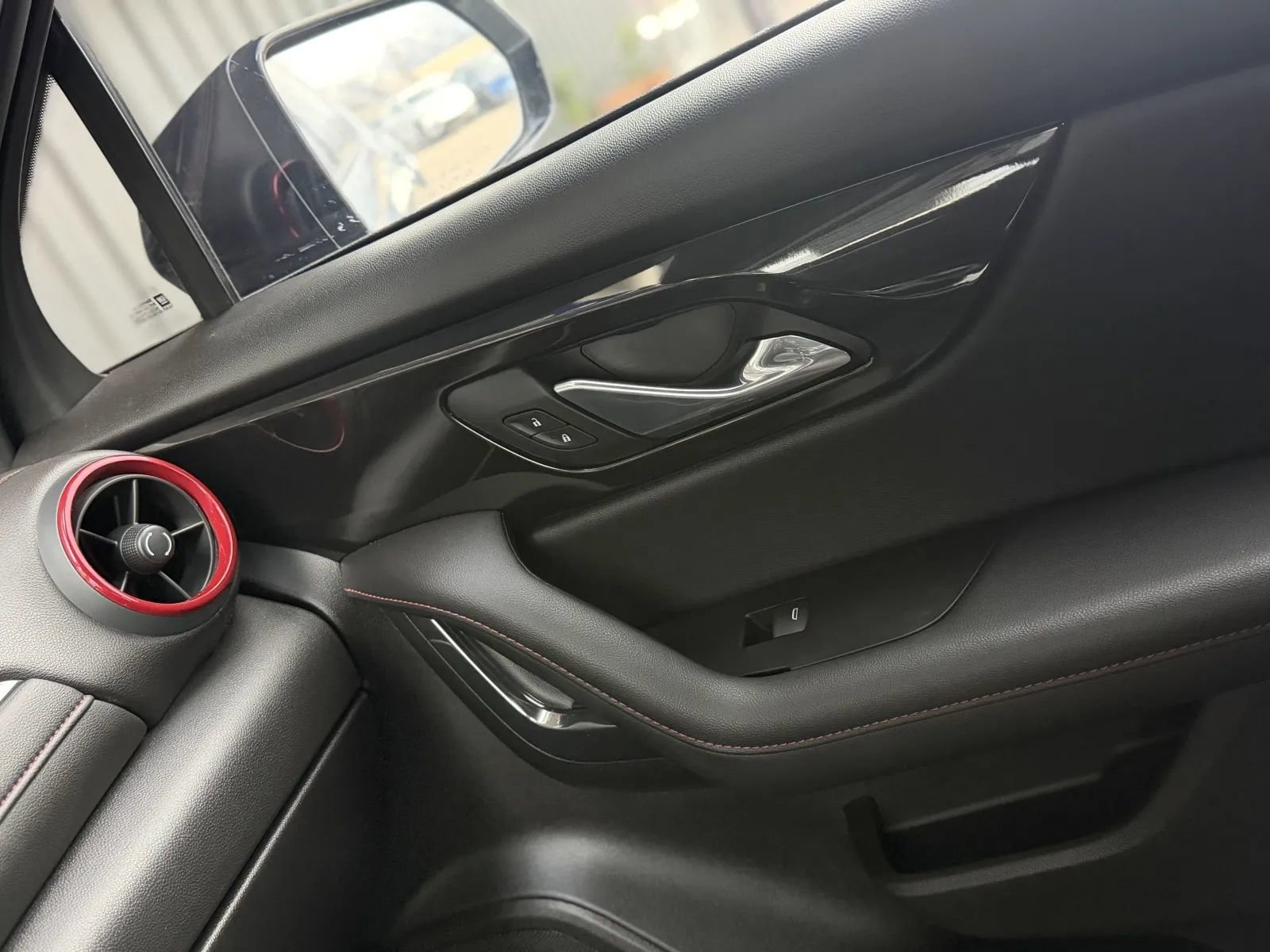 Used 2023 Chevrolet Blazer RS w/ Driver Confidence II Package image 44