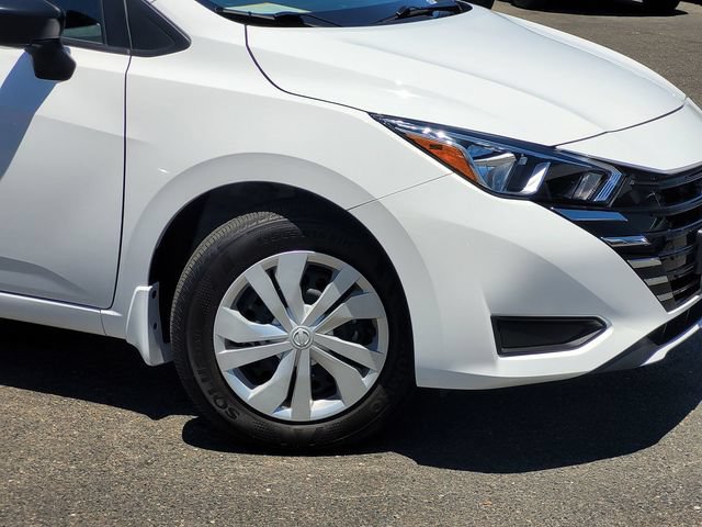 Used 2024 Nissan Versa S w/ Trunk Package FWD image 9