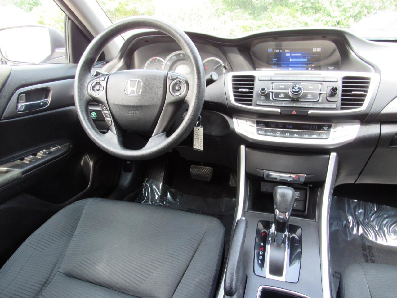 Used 2015 Honda Accord LX image 8