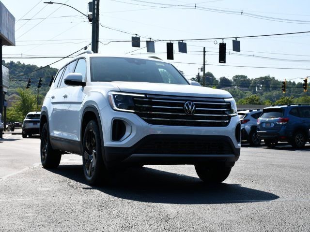 New 2026 Volkswagen Atlas SE