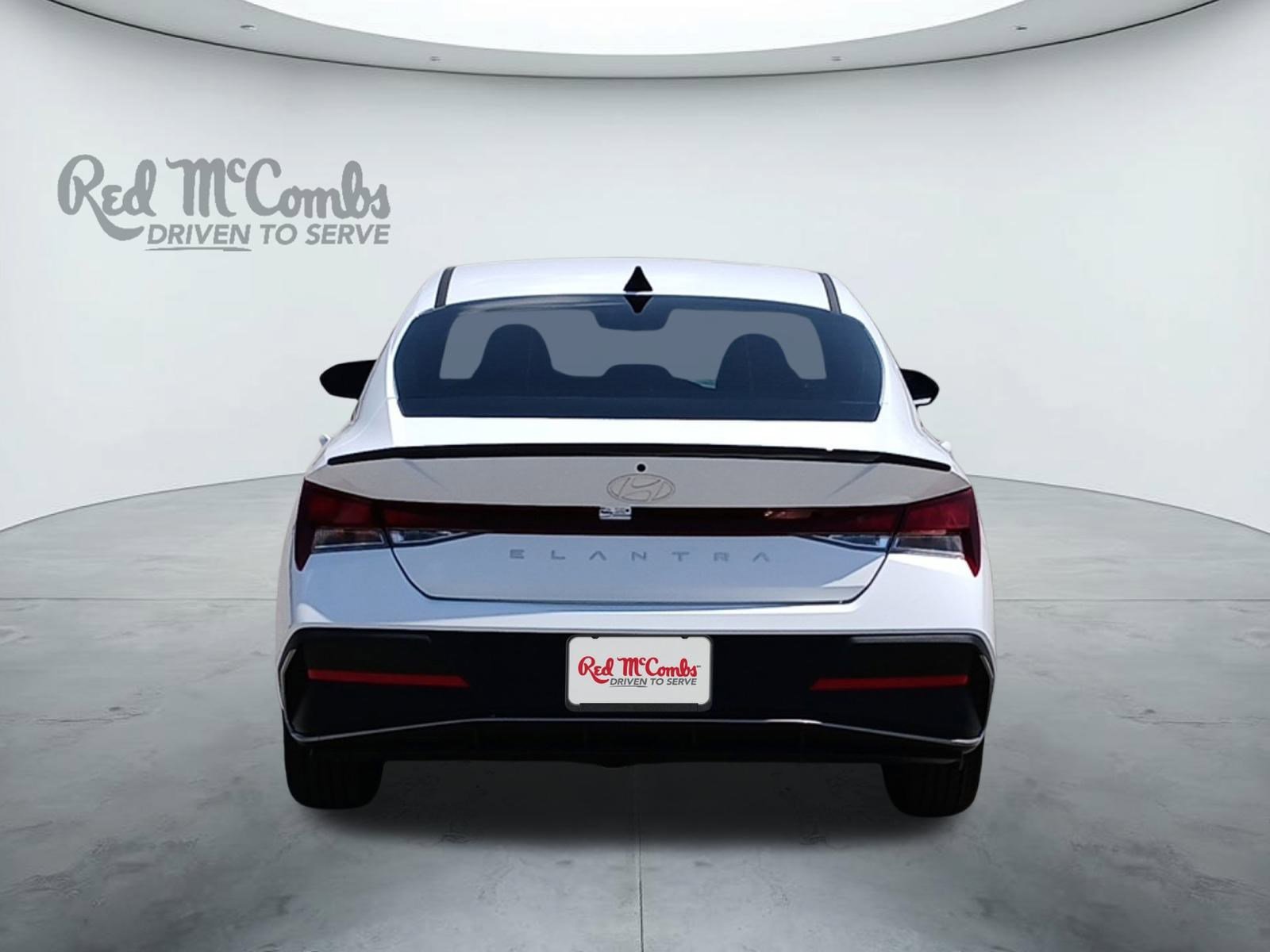 New 2025 Hyundai Elantra Sport image 4