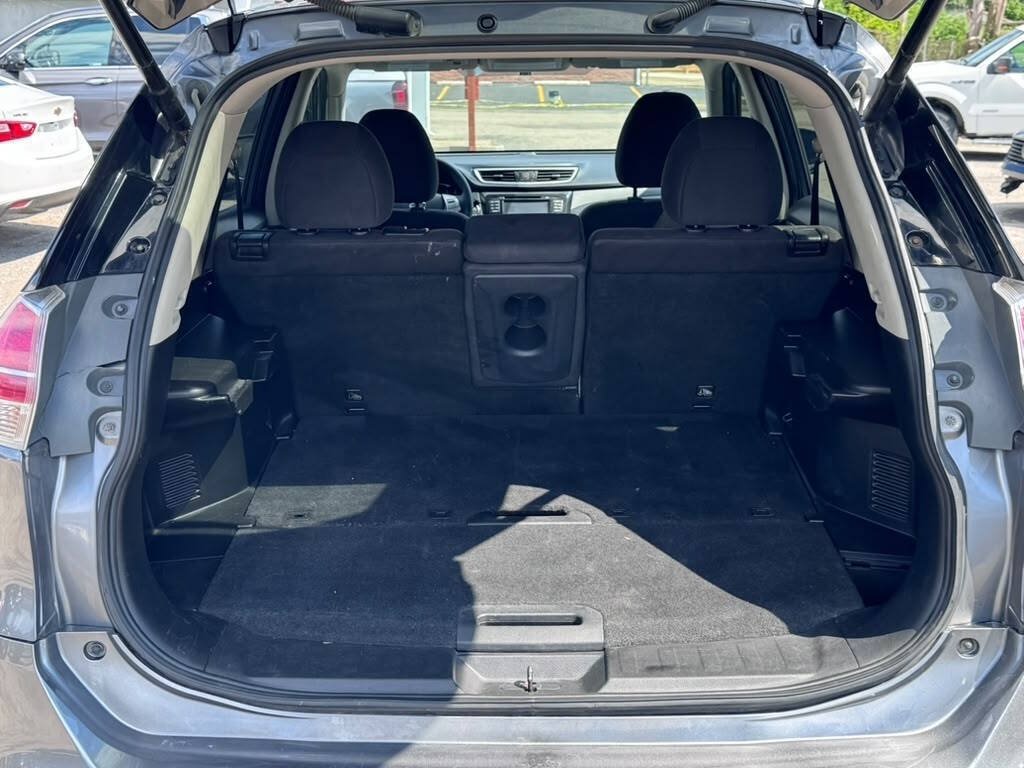 Used 2016 Nissan Rogue SV w/ SV Premium Package AWD/4WD image 19