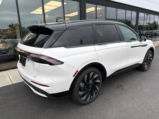 New 2026 Lincoln Nautilus Reserve AWD/4WD image 3