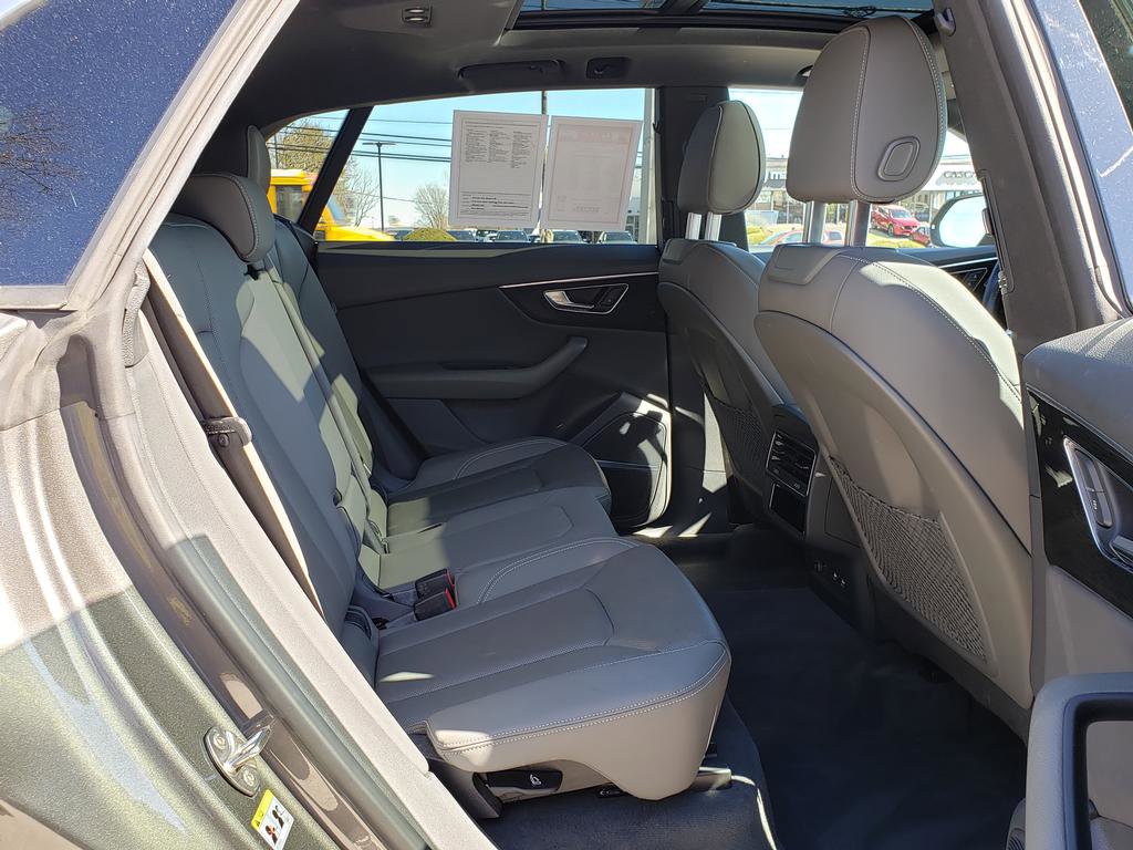 Used 2020 Audi Q8 Premium Plus w/ Premium Plus Package image 16