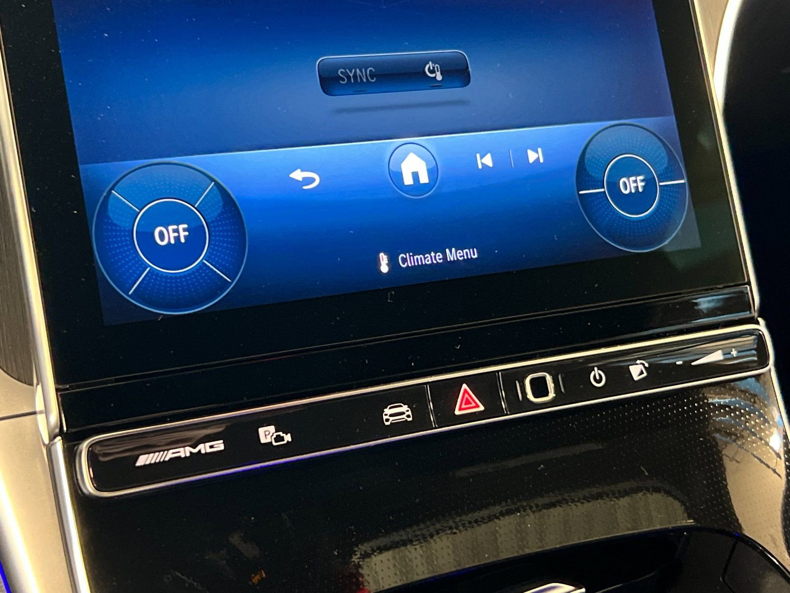 New 2026 Mercedes-Benz CLE 53 AMG 4MATIC Cabriolet image 19