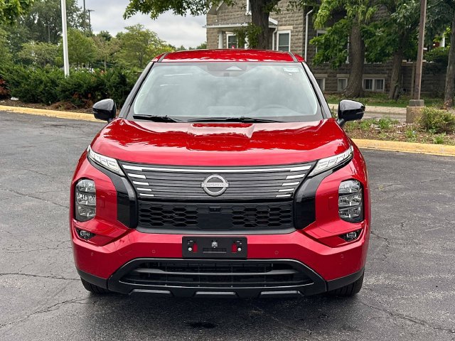 New 2026 Nissan Rogue SL AWD/4WD image 2