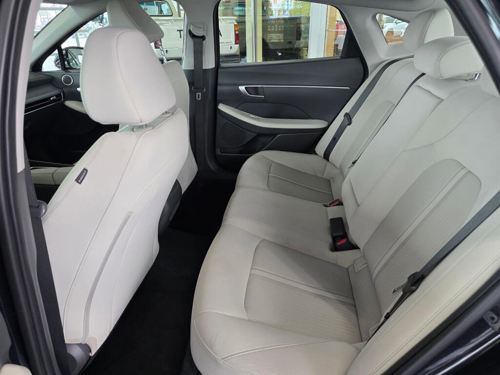 Used 2024 Hyundai Sonata SEL FWD image 34