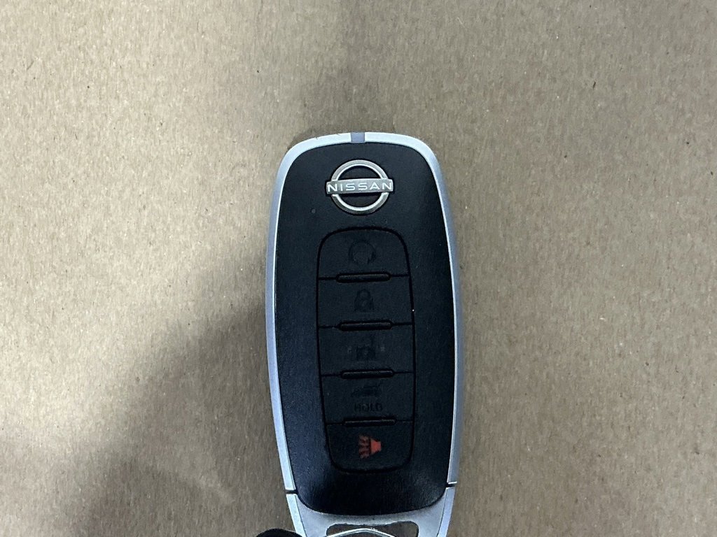 Used 2023 Nissan Rogue Platinum w/ Platinum Premium Package image 36