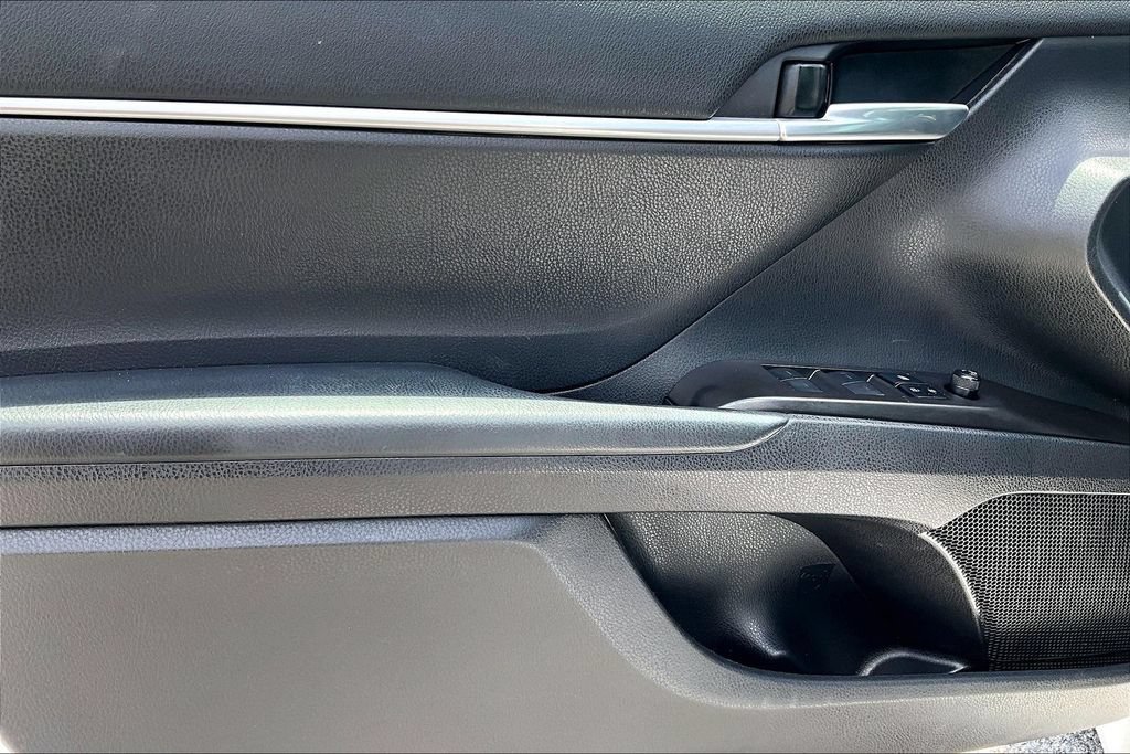Used 2021 Toyota Camry LE w/ Protection Package (Q2) (TMS) FWD image 22