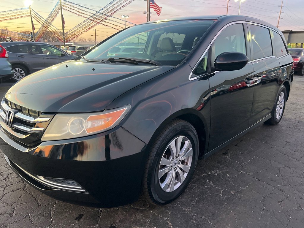 Used 2016 Honda Odyssey SE image 3