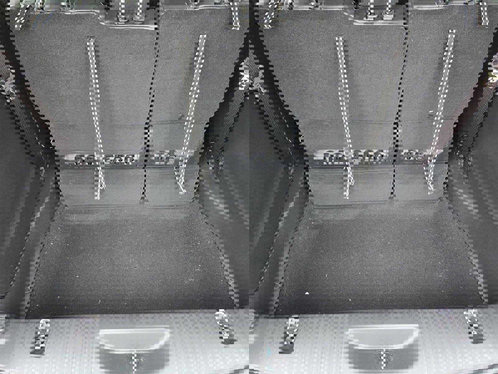 New 2026 Chrysler Pacifica Select image 31