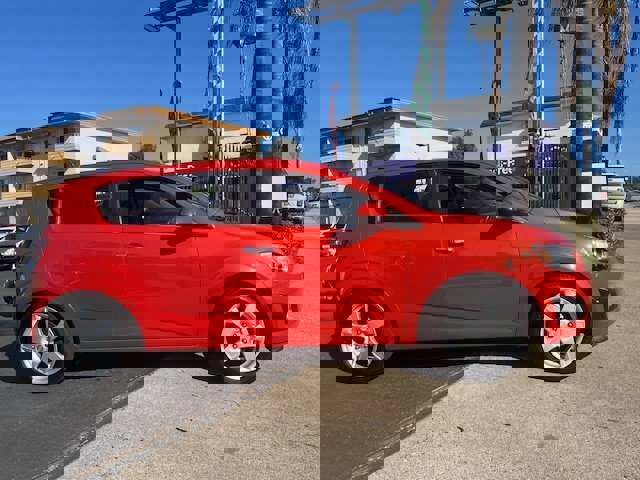 Used 2013 Chevrolet Sonic LTZ image 2