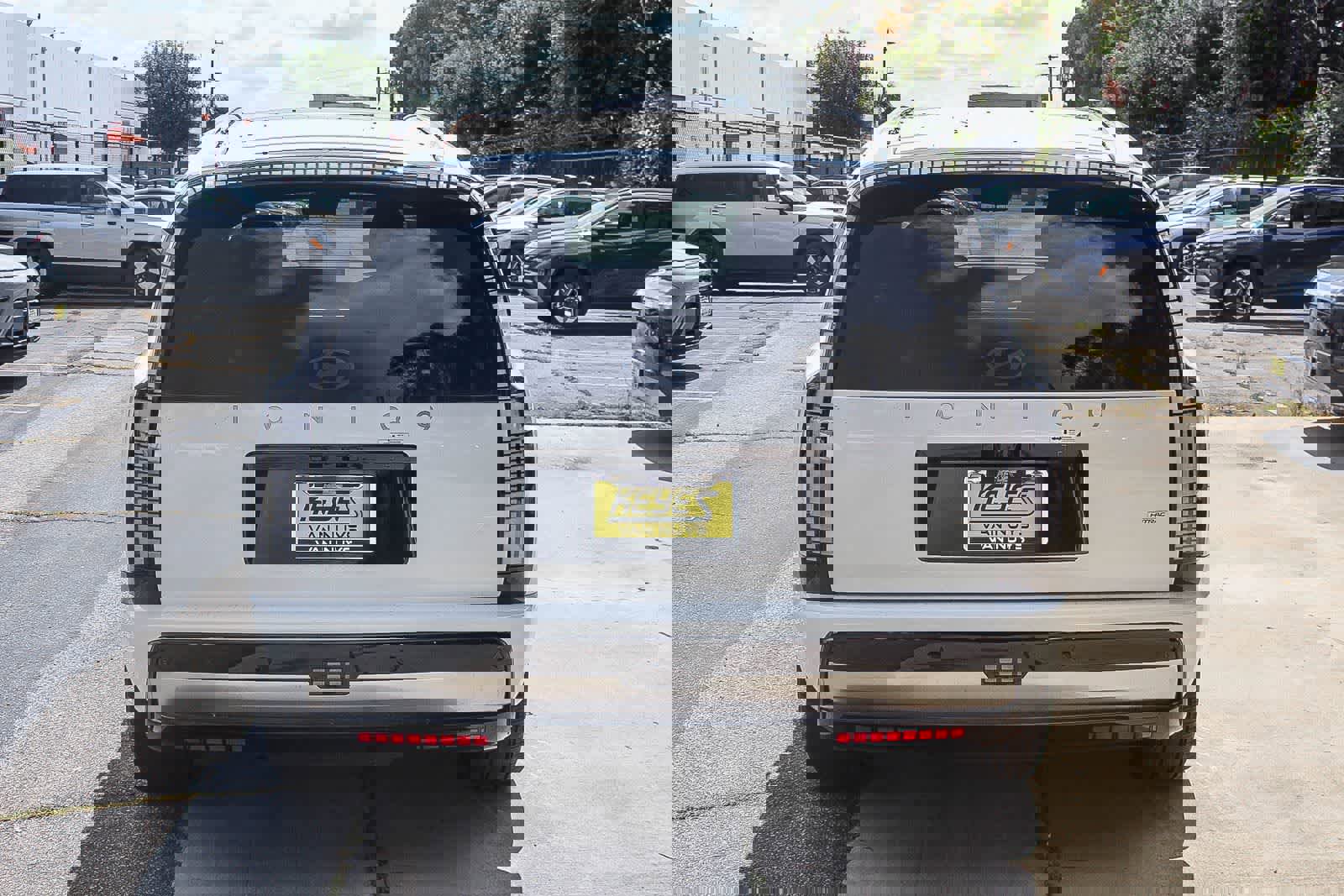 New 2026 Hyundai Ioniq 9 Calligraphy image 6