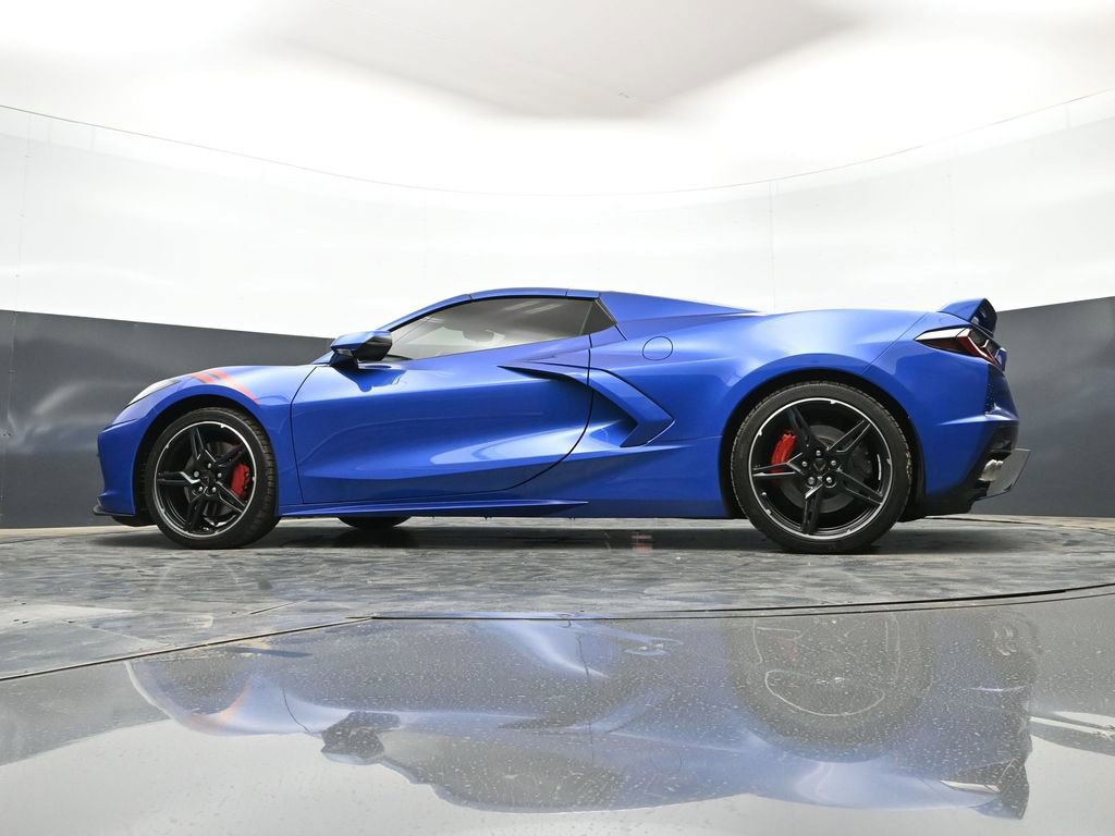 Used 2022 Chevrolet Corvette Stingray Premium Conv w/ Z51 Performance Package RWD image 48