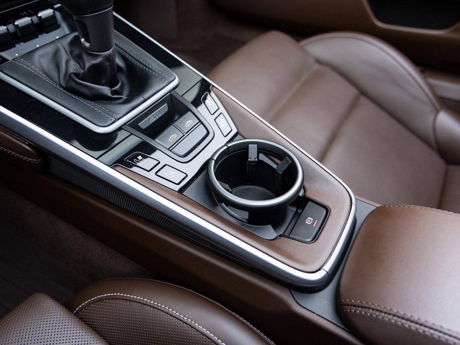 Used 2024 Porsche 911 Targa 4S w/ Premium Package image 20