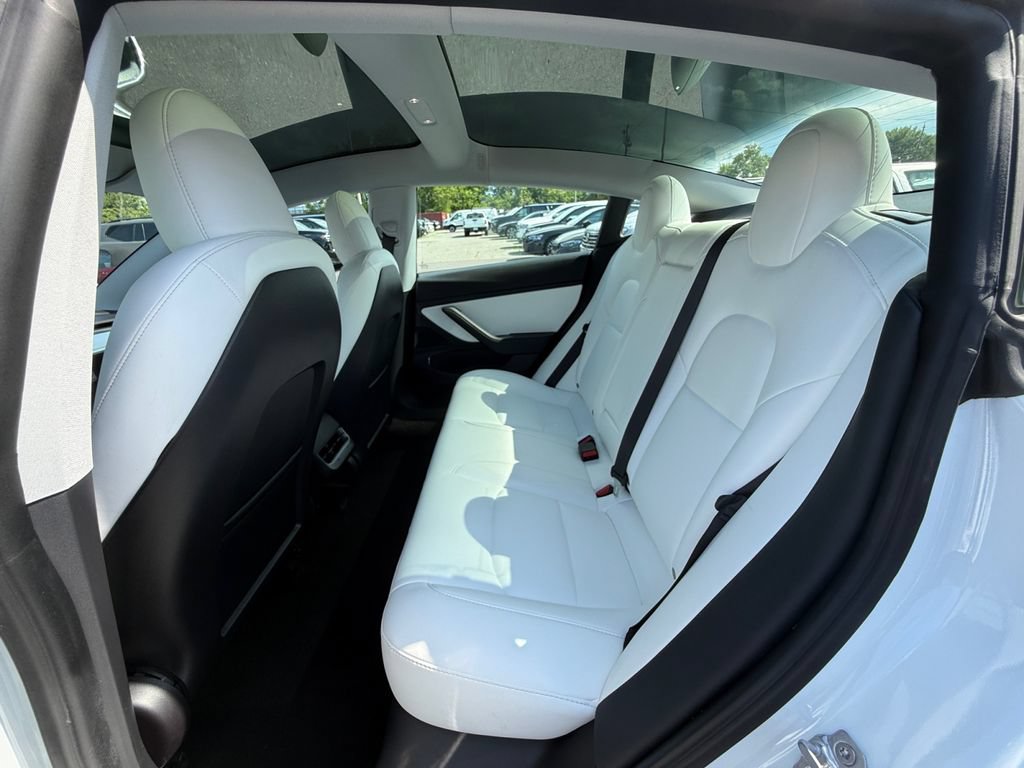 Used 2020 Tesla Model 3 Long Range AWD/4WD image 19