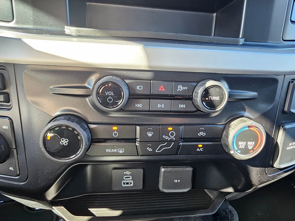 New 2026 Ford F250 XLT w/ 360-Degree Camera Package image 39