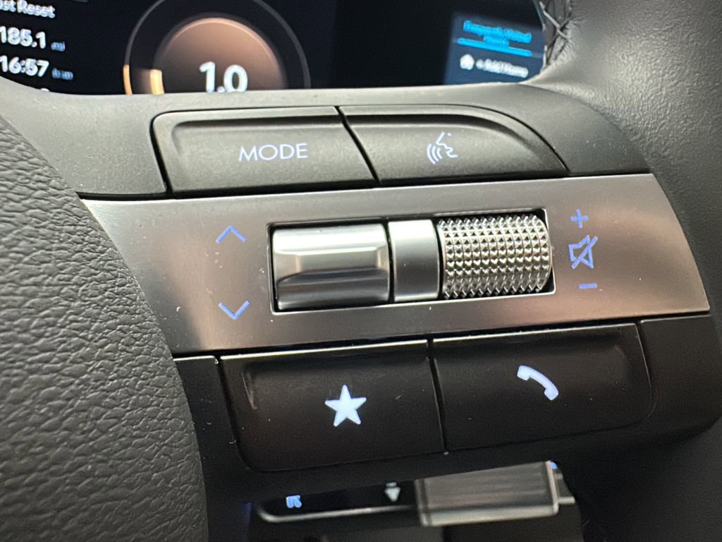 Certified 2025 Hyundai Kona SEL image 21