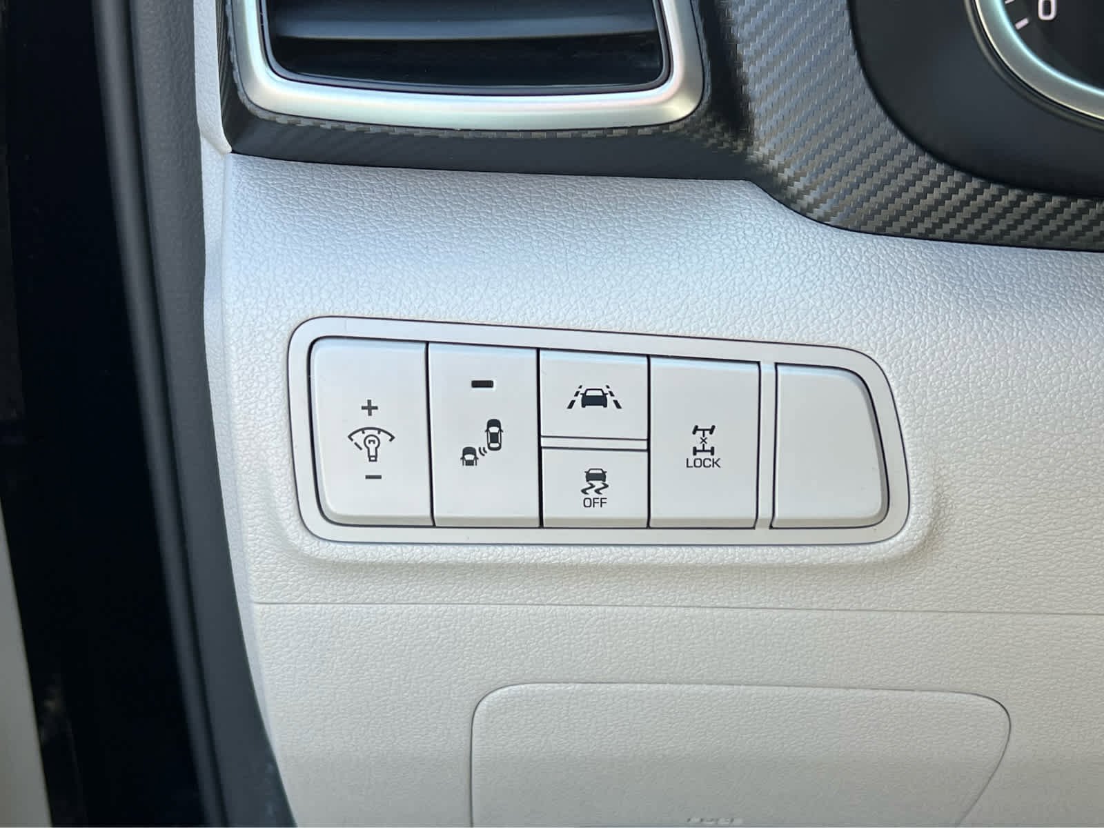 Used 2019 Hyundai Tucson Value AWD/4WD image 31