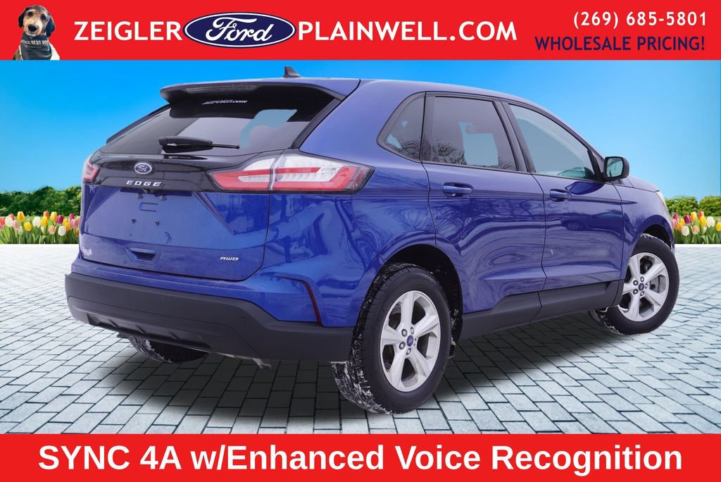Used 2021 Ford Edge SE image 4