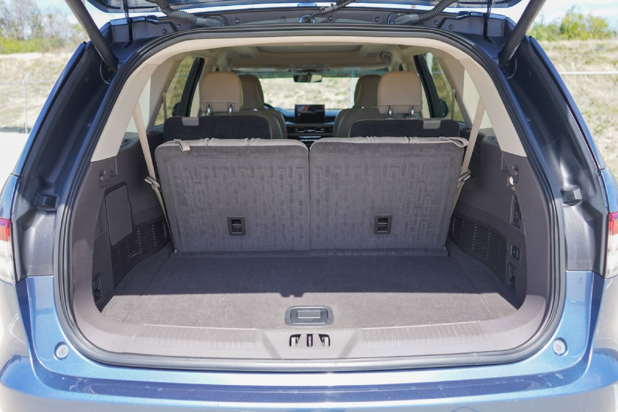 Used 2020 Lincoln Aviator Reserve w/ Equipment Group 202A image 30