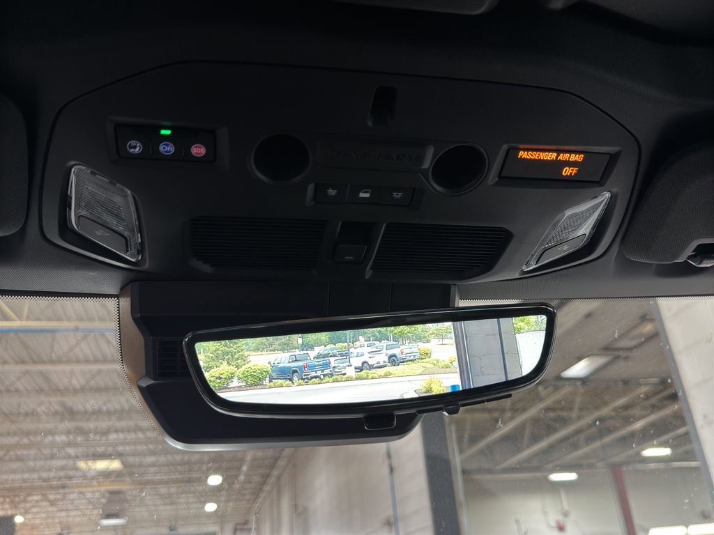 New 2025 GMC Hummer EV 2X image 38