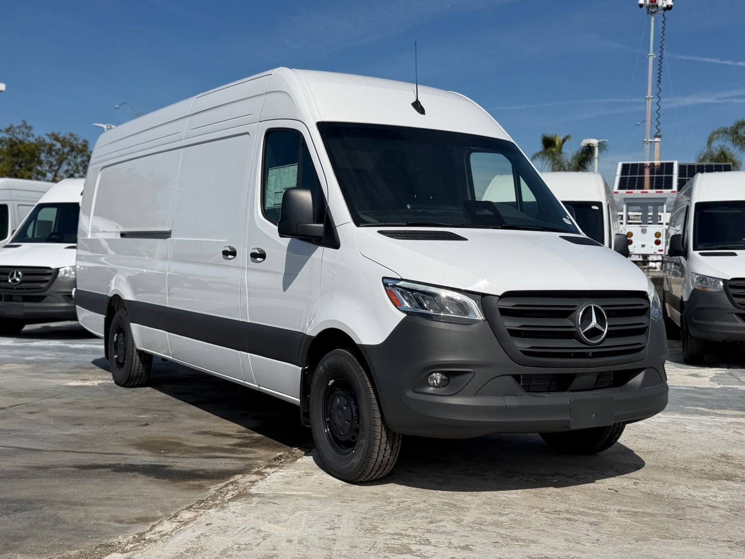 New 2025 Mercedes-Benz Sprinter 2500 image 2
