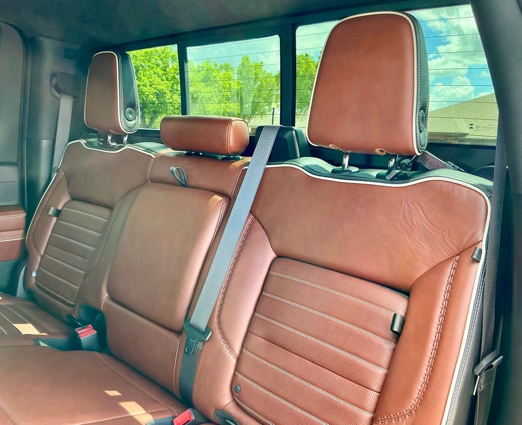 Used 2024 GMC Sierra 2500 Denali Ultimate w/ Max Trailering Package AWD/4WD image 31