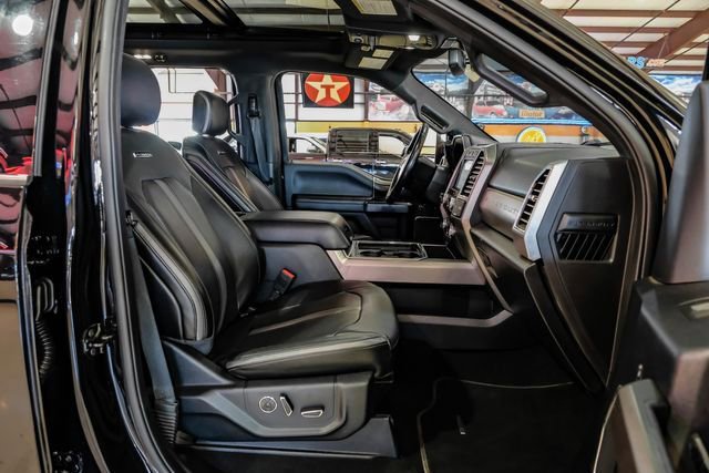 Used 2019 Ford F250 Platinum w/ Platinum Ultimate Package AWD/4WD image 30