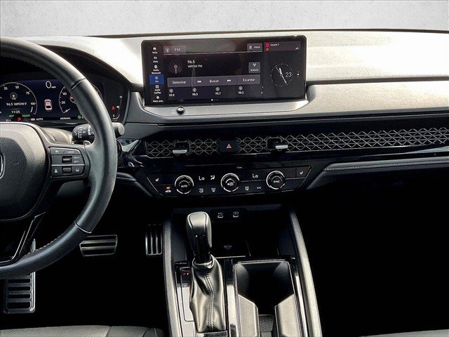 Used 2025 Honda Accord Sport image 8