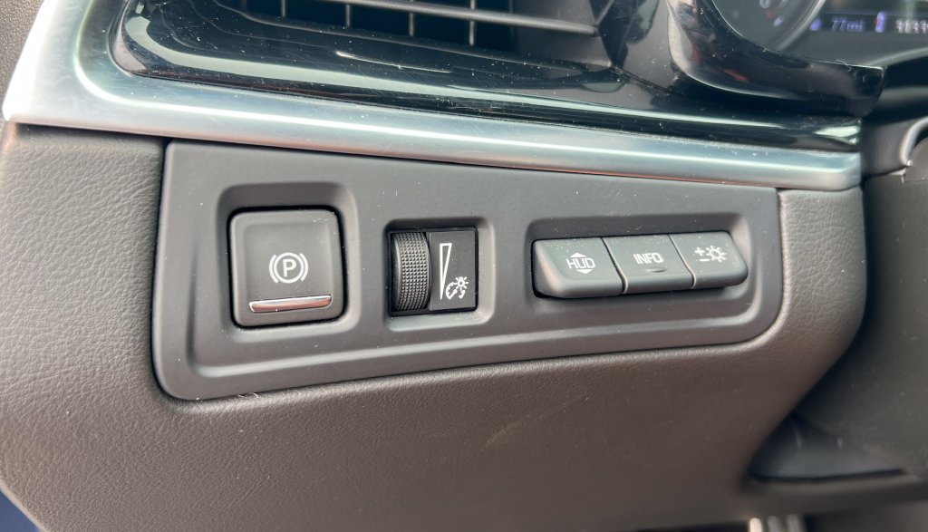 Used 2024 Cadillac XT6 Sport w/ Platinum Package AWD/4WD image 23