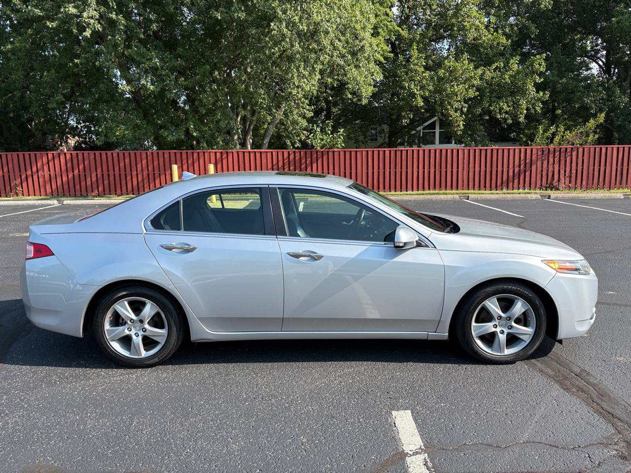 Used 2012 Acura TSX Sedan FWD image 2