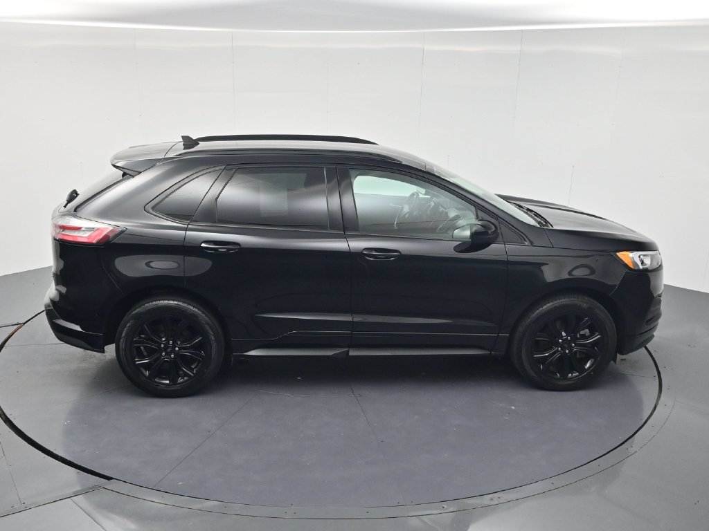 Used 2024 Ford Edge SE w/ Black Appearance Package AWD/4WD image 40