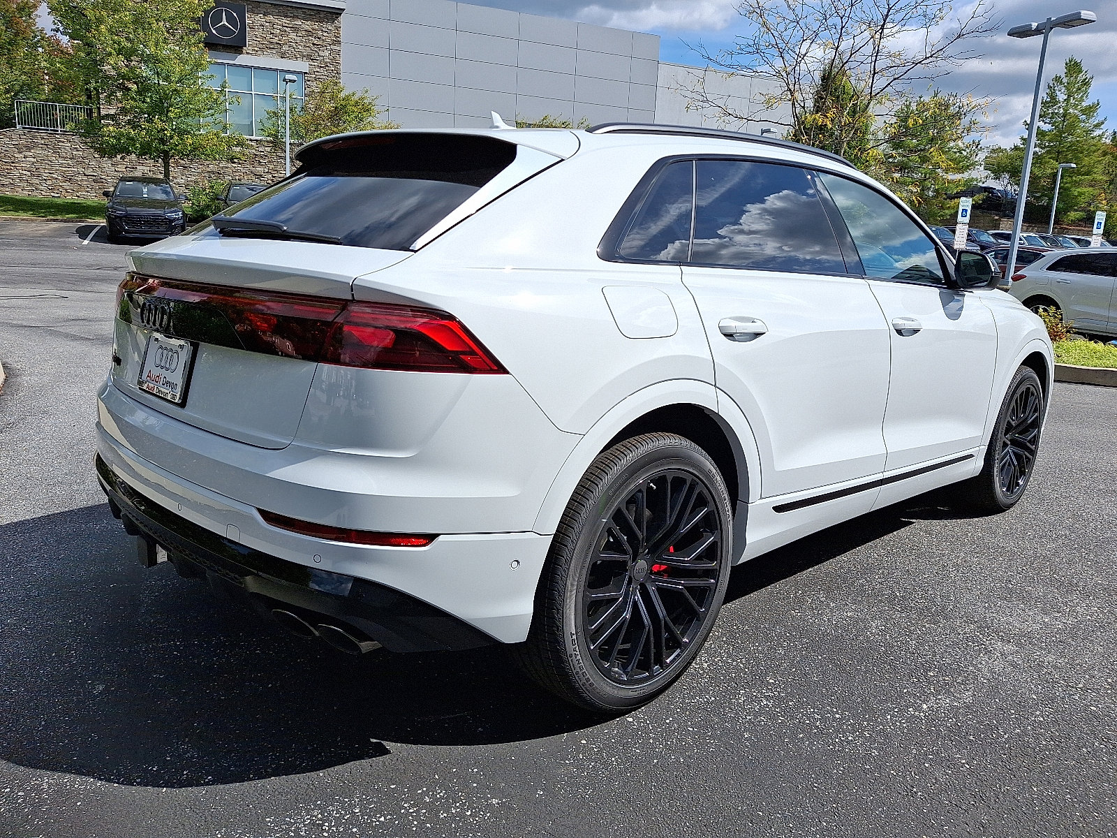 New 2026 Audi SQ8 Prestige image 4